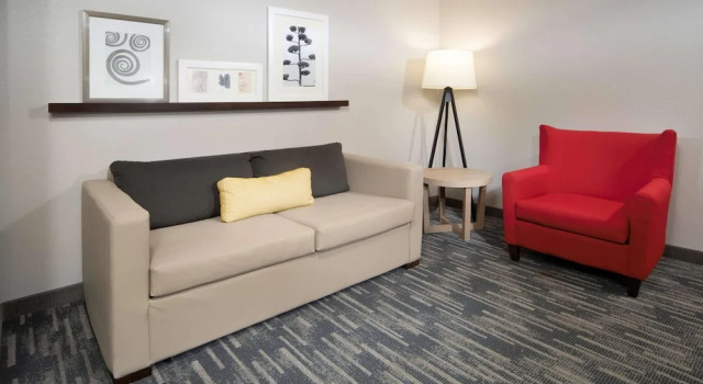 Двухместный люкс Country Inn & Suites by Radisson, Rocky Mount, NC