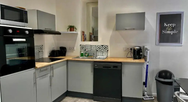 Апартаменты APPARTEMENT T3 hyper centre numéro 002