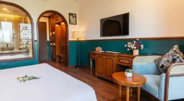 Люкс Boutik Cham NhaTrang Hotel