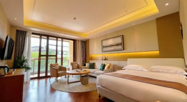 Семейный люкс Qing Hua Hai Guan Fang Garden Hotel