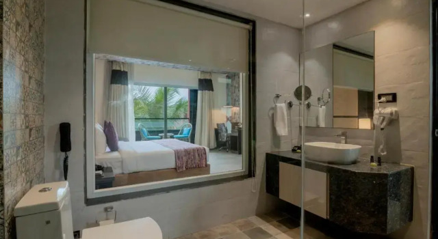 Номер Deluxe Saya Grand Resort By Treat Thane
