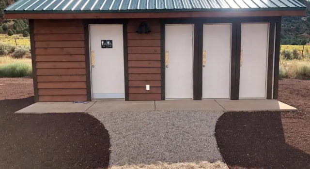 Gooseberry Lodges, Rezerwuj Hotel Hotele w Apple Valley z parkingiem, Parking