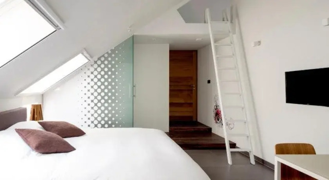 Bed and Beyond, Rezerwuj Bed and Breakfast Hotele w Bruksela z parkingiem, Parking