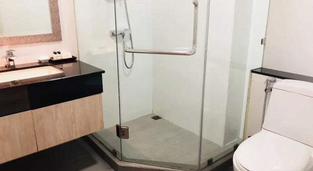 Трёхместный номер Standard Methavalai Residence Hotel