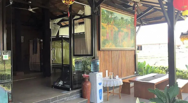 Letto in camerata con balcone Kampung Canggu
