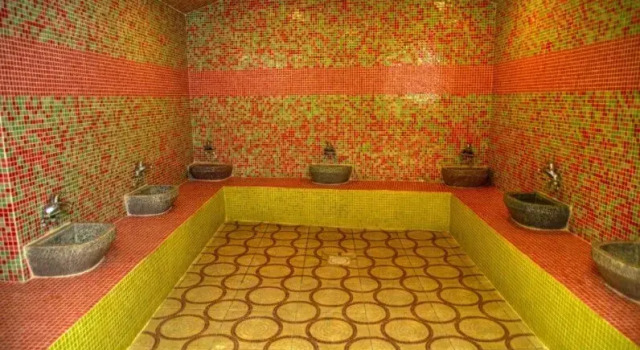 Plaza Saint Roch, Book Hotel Ain El Turk 