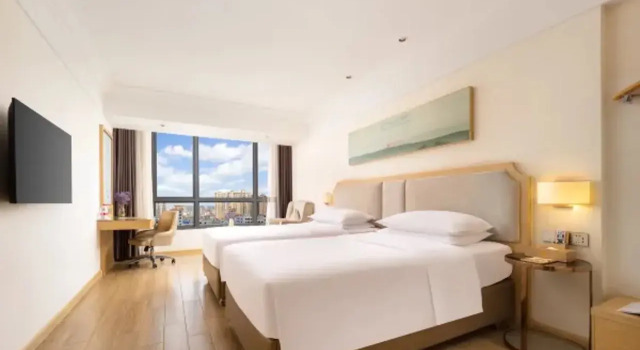 Vienna 3 Best Hotel, Book Hotel Hotels in Hainan with a Pool, Swimming Pool