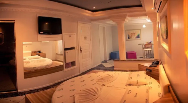 Sense Motel