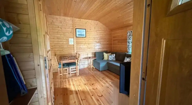 Коттедж Comfortable Holiday Homes Bobolin