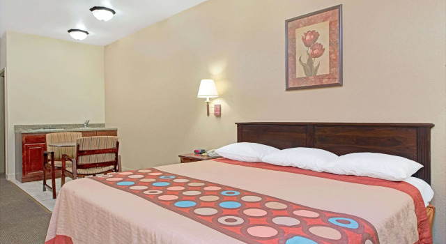 Super 8 St. Louis Airport, Book Hotel Woodson Terrace Missouri