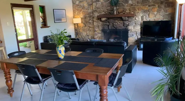 Коттедж с 3 комнатами с видом на океан Beachside Prevelly Villas