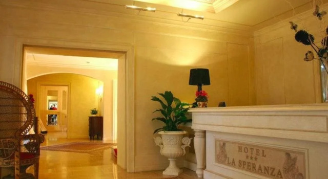 La Speranza, Book Hotel 3-stjernede hoteller i Lari, 3*