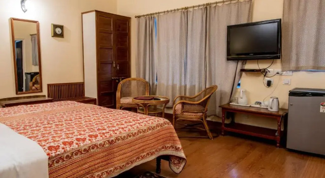 Jaipur Jantar Hostel, Забронировать Хостел Отели штата Раджастхана с парковкой, Парковка