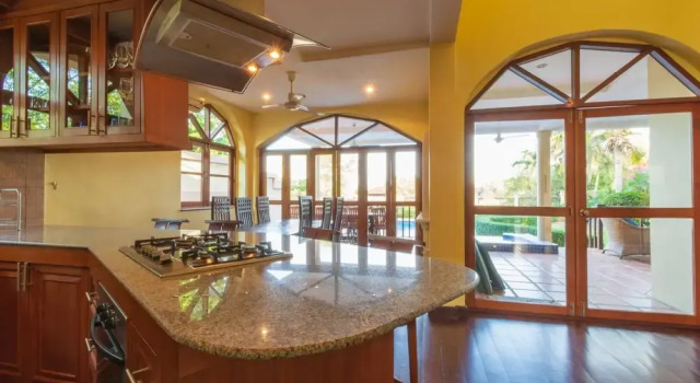 4 BR Pool Villa in Great Location - CV4, Забронировать Вилла Хуахин провинция Прачуапкхирикхан, рядом с Аквапарк Vava Nava