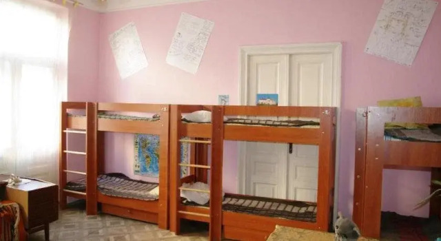 Cat's house Хостел, Забронировать Хостел Хостелы Львова, рядом с Музей древней украинской книги, Хостел