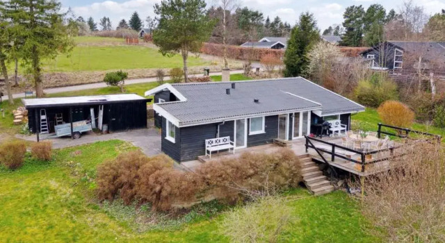 "Dagmara" - 800m from the sea in Djursland and Mols, Rezervasyon Otel Vestjylland otoparklı oteller, Otopark