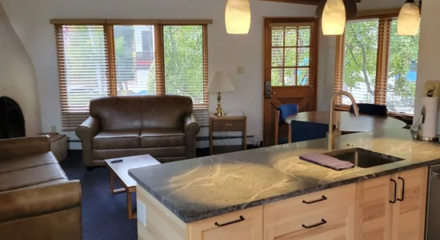 Номер Standard с 2 комнатами с балконом St Moritz Lodge and Condominiums