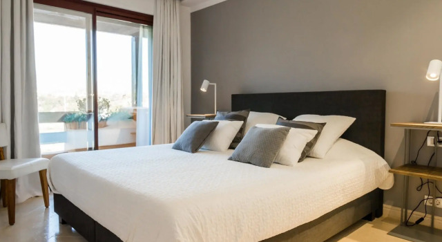 Penthouse Granados Del Mar, Забронировать Отель Эстепона Коста-дель-Соль, рядом с Playa El Padrón