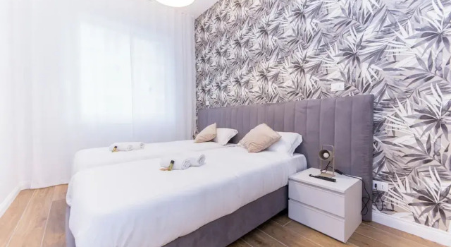 Апартаменты с 2 комнатами JOIVY Chic apartments in Piazza Dante, Genoa