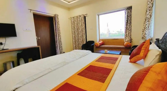 Moonlight Nature Resort & Swimming Pool, Забронировать Курортный отель Отели штата Раджастхана с парковкой, Парковка