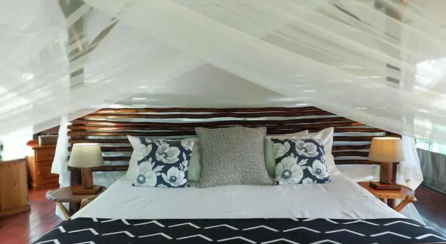 Muweti Bush Lodge