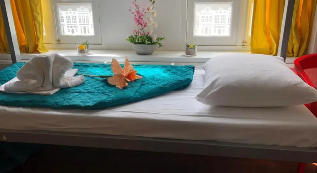 Space Hostel, Book Hostel / Vandrerhjem Billige hoteller i Rotterdam