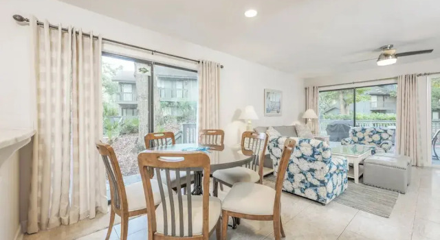 Hickory Cove 47 by Hilton Head Retreats, Забронировать Апартаменты/квартира Хилтон-Хед-Айленд Lowcountry, рядом с Palmetto Dunes Club
