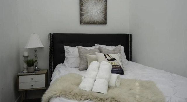 Best Location! 4 BR! Next to French QT by YouRent, Забронировать Вилла Виллы Нового Орлеана, рядом с Chez Vodun, Вилла