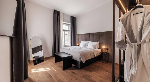 Номер Deluxe META SUITES historic city living