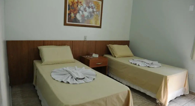 Hotel Regina Muriaé, Забронировать Отель Муриаэ Минас-Жерайс