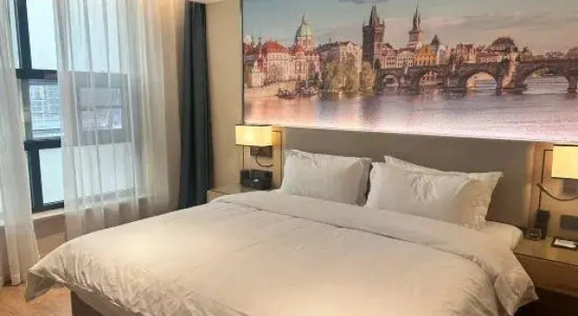 Люкс Deluxe Venus International Hotel