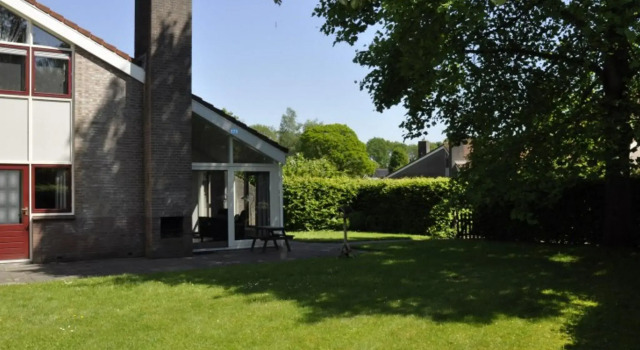 Comfortable holiday home with dishwasher, 16 km. from Assen, Prenota Hotel Hotel 3 stelle a Westerbork, 3*