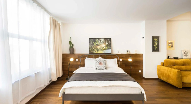 Athens' Best Location- Unique Magnificent Studio, Забронировать Отель Афины Острова Саронического залива - Аттика, рядом с Холм Филопаппос