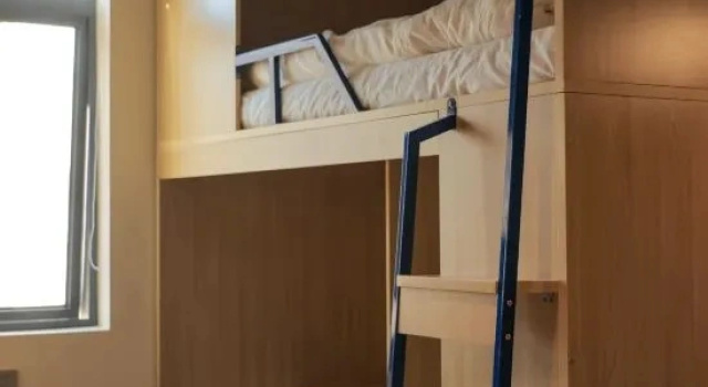 Кровать в общем номере (мужской номер) Jian Huakai Youshi Homestay