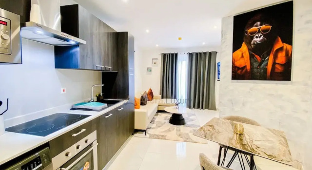 Апартаменты Premium Loxwood House by Clifton Homes