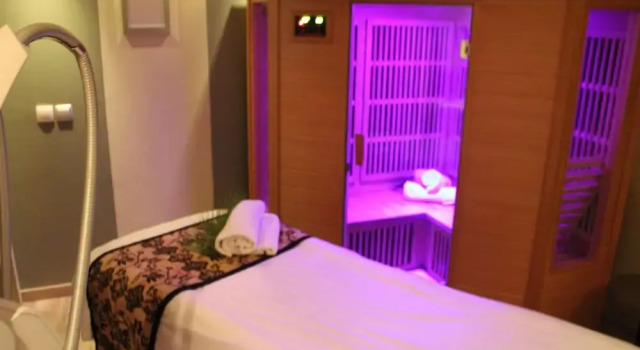 Serinity, Rezerwuj Hotel Hotele w Grande-Terre z basenem, Basen