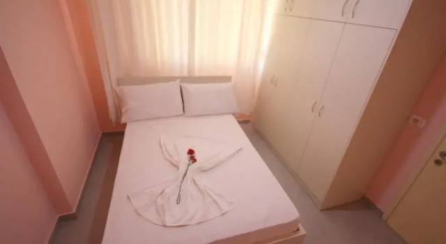 Апартаменты с видом на море Ideal Holiday Apartments