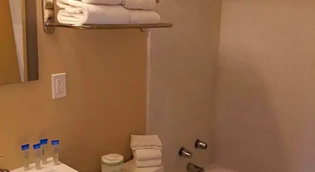 Номер Deluxe Beverly Lodge