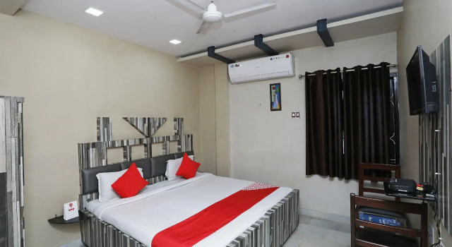 OYO 23385 The Prestige Hotel & Convention