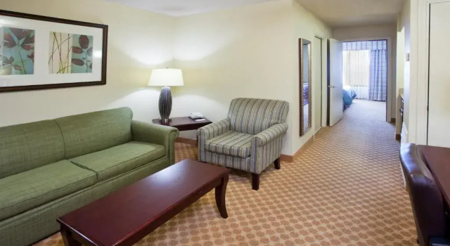 Двухместный люкс c 1 комнатой Country Inn & Suites Kingsland