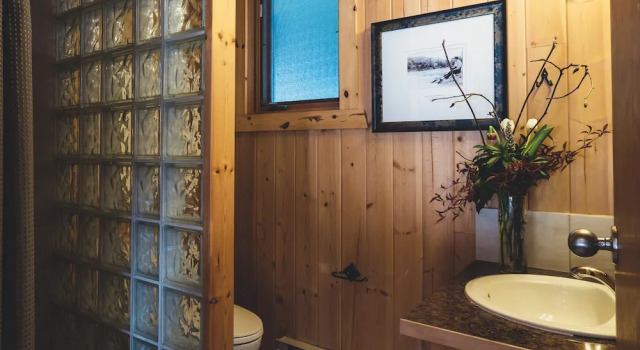 Двухместный номер Standard с балконом и с видом на горы Mount Engadine Lodge