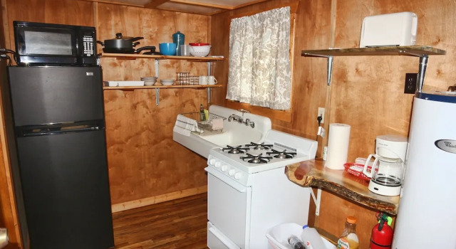 Tiny Town Cabins, Забронировать Дом для отпуска Эстес-Парк Rocky Mountain National Park, рядом с Trout Haven Fishing Pond