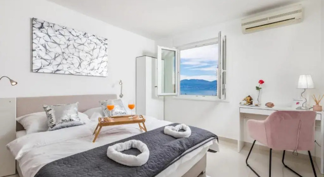 Студия Apartment Consensus