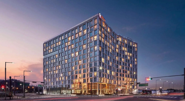 Ramada Encore by Wyndham Gimpo Han River Hotel