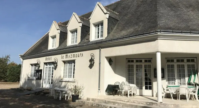 Mazmoura, Rezerwuj Hotel  