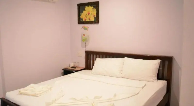 Z-Zee House
