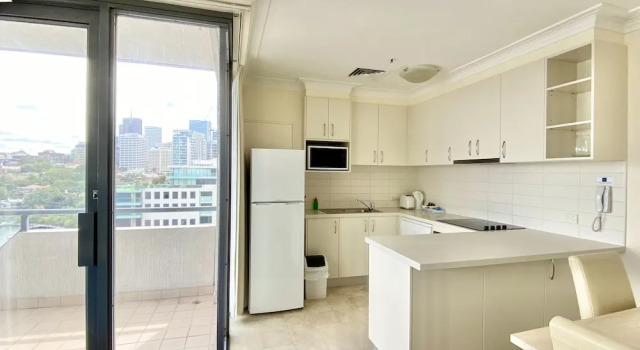 Номер Standard c 1 комнатой с балконом и с видом на залив Milson Serviced Apartments
