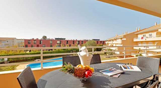 Апартаменты Palm Beach Apartment