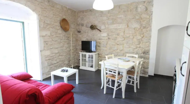 Коттедж Reusia Holiday Home