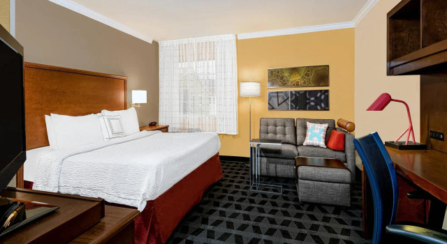 Люкс TownePlace Suites by Marriott San Antonio Northwest